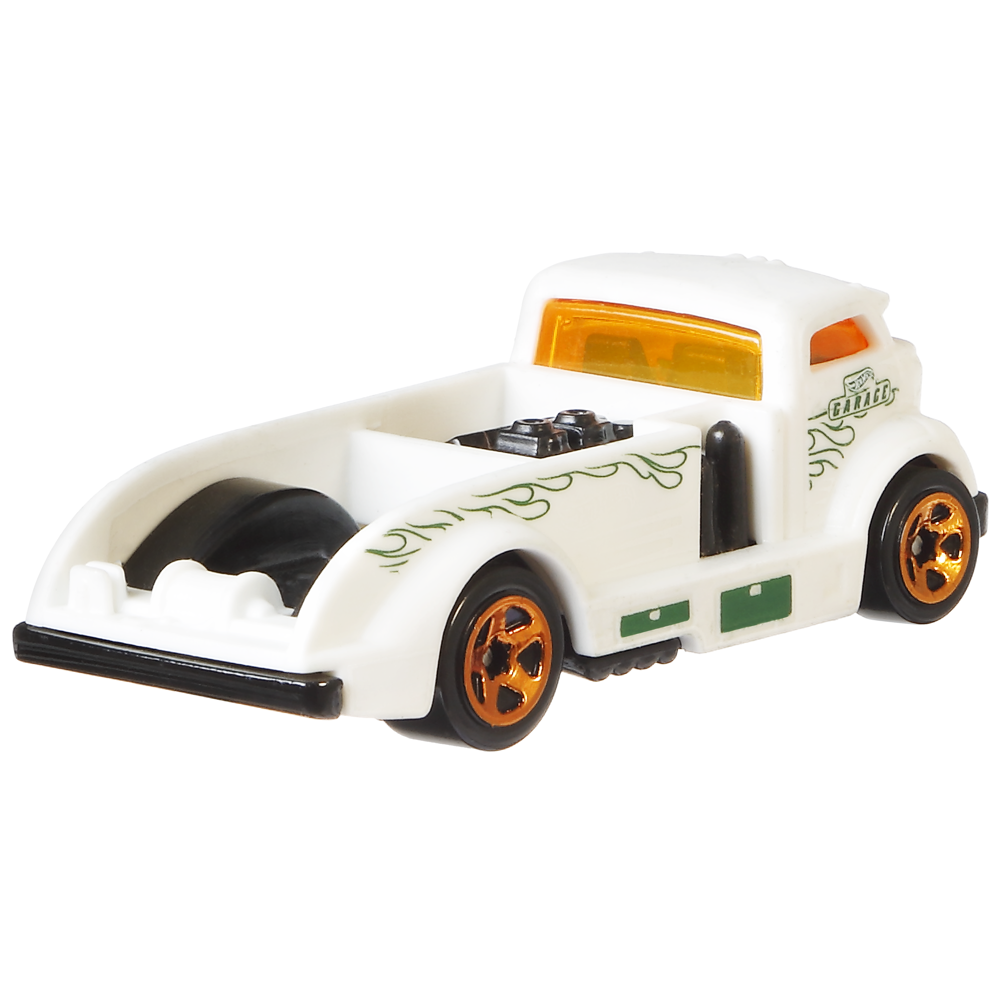 Weißes Spielzeugauto mit orangen Rädern und grünem Garagenlogo, mit schwarzem Innenraum.