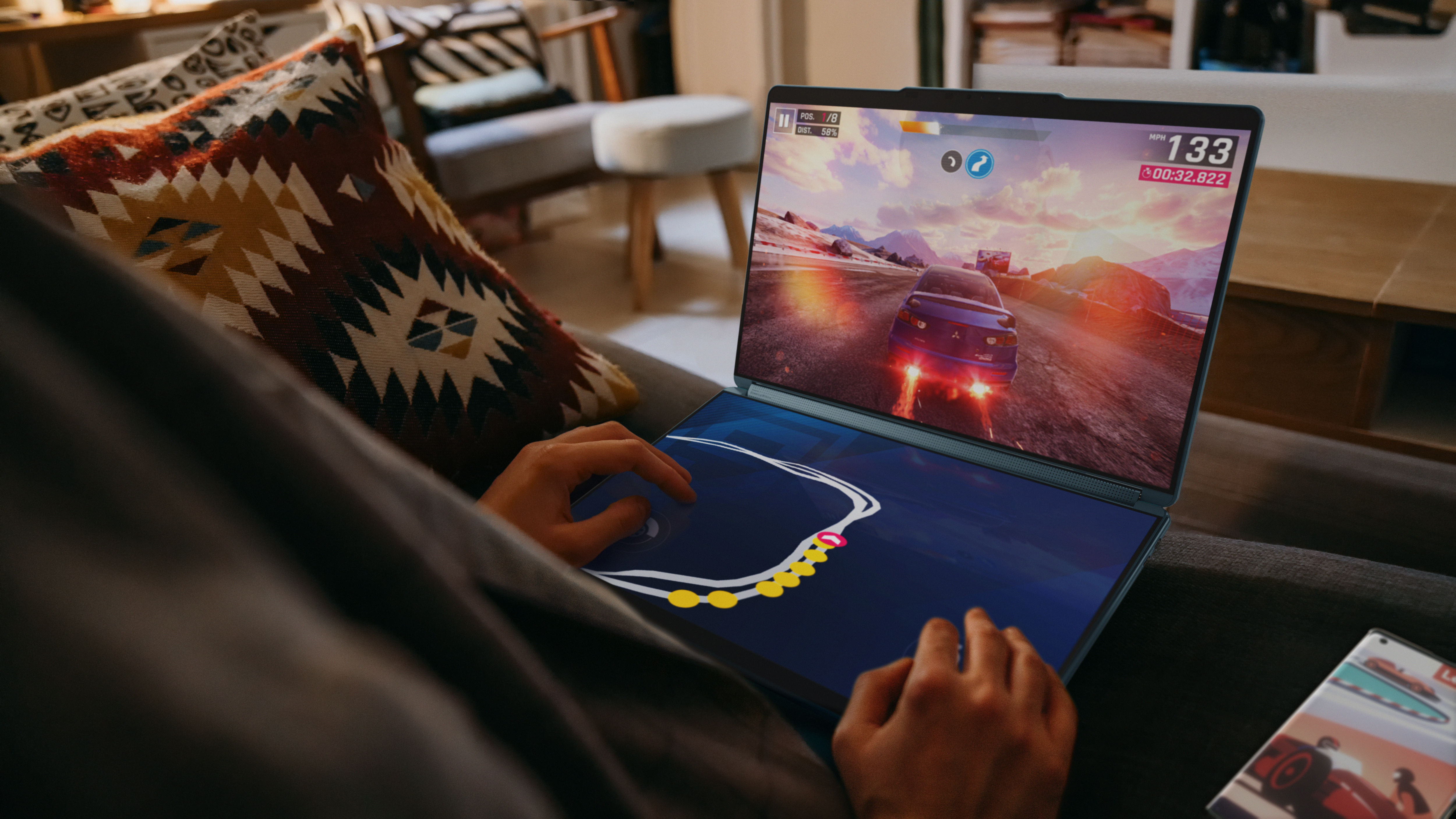 LENOVO Yoga Book 9i - 13,3 Zoll - Intel® Core™ i7 i7-1355U (Evo) - 16 GB - 1 TB - Intel® Iris® Xᵉ - Windows 11 Home