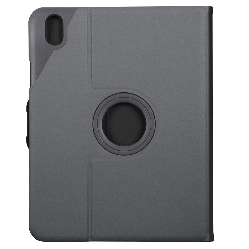 Funda de tableta gris cerrada, con orificio para cámara y característica circular en el centro.