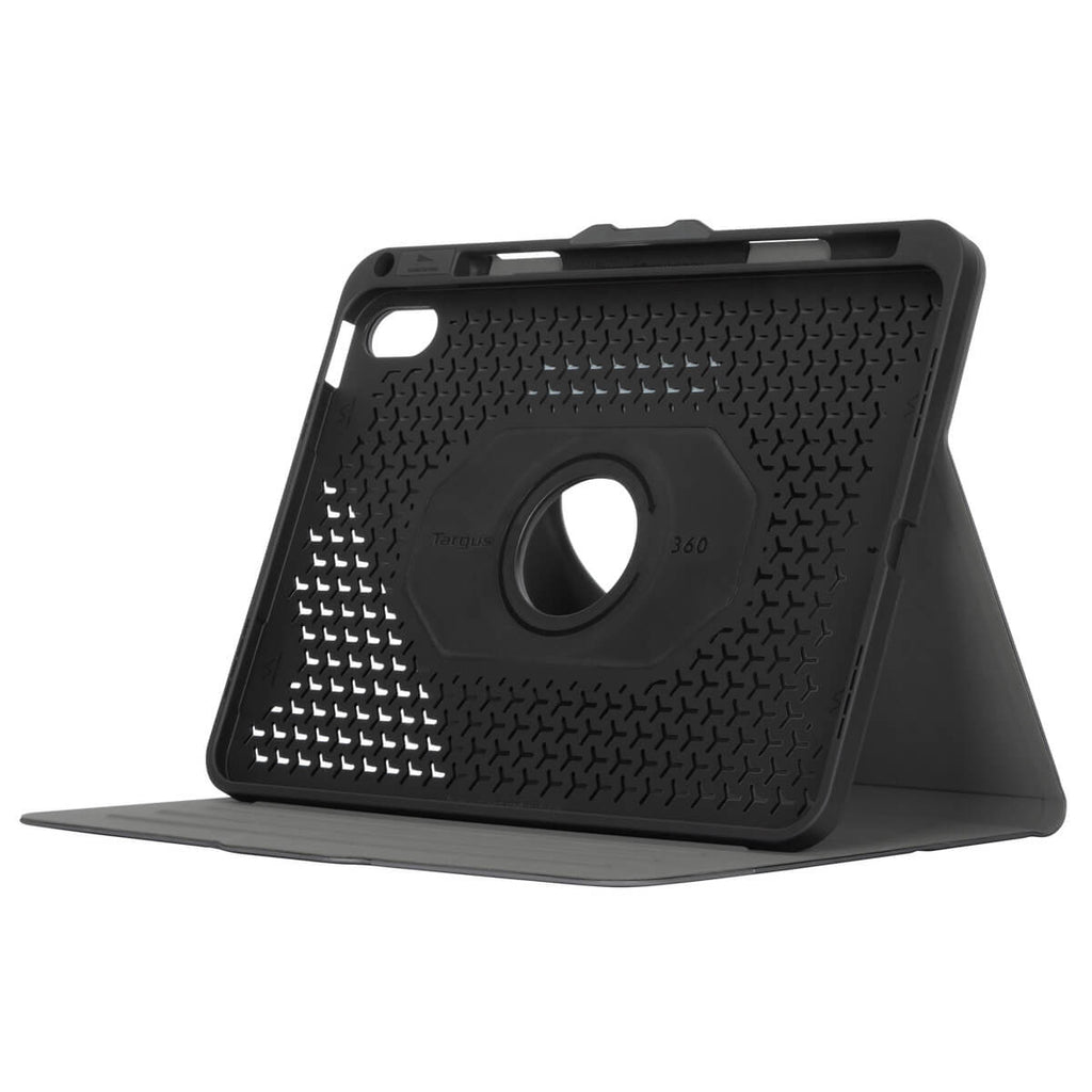 Una funda negra para tableta con un centro giratorio.
