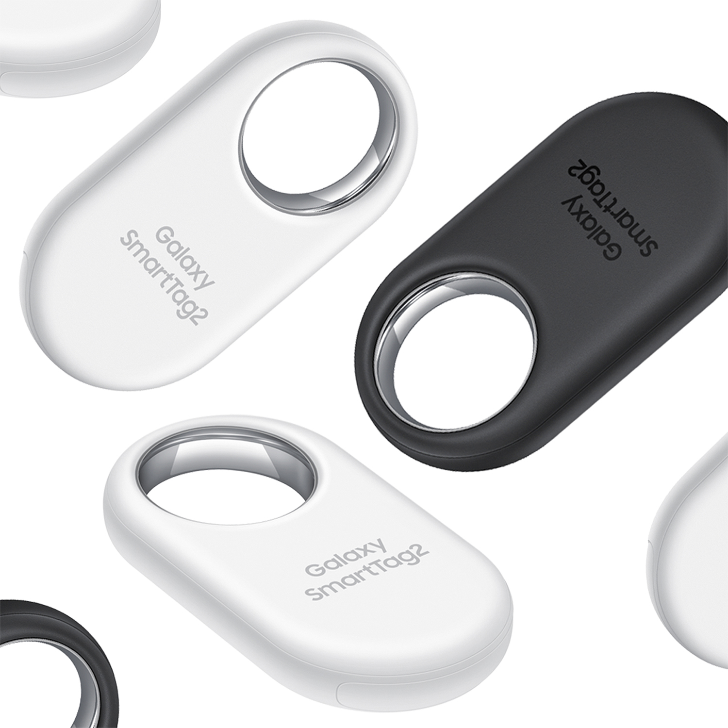 Tracker Galaxy SmartTag2 bianchi e neri con anello.
