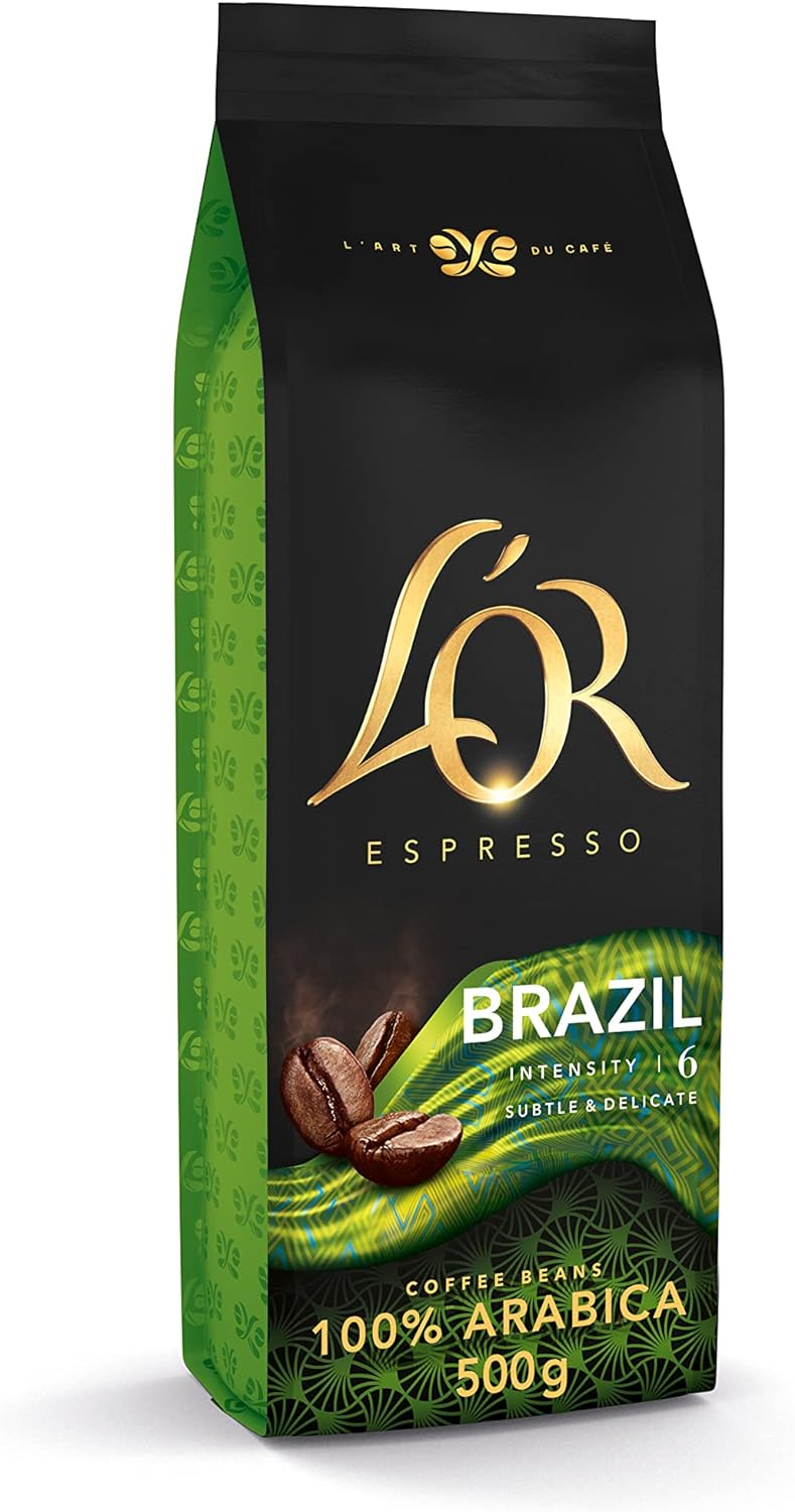 Bolsa de café L'OR Espresso Brazil, negro y dorado, con granos de café.