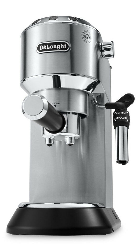 Srebrno-czarny ekspres do kawy DeLonghi na białym tle, zbliżenie.