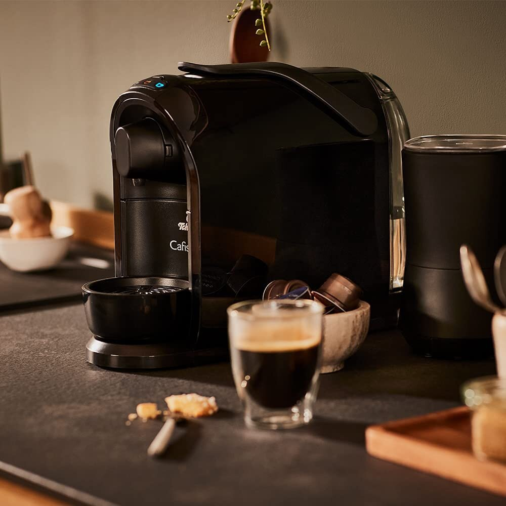 Ekspres na kapsułki TCHIBO Cafissimo PURE Black