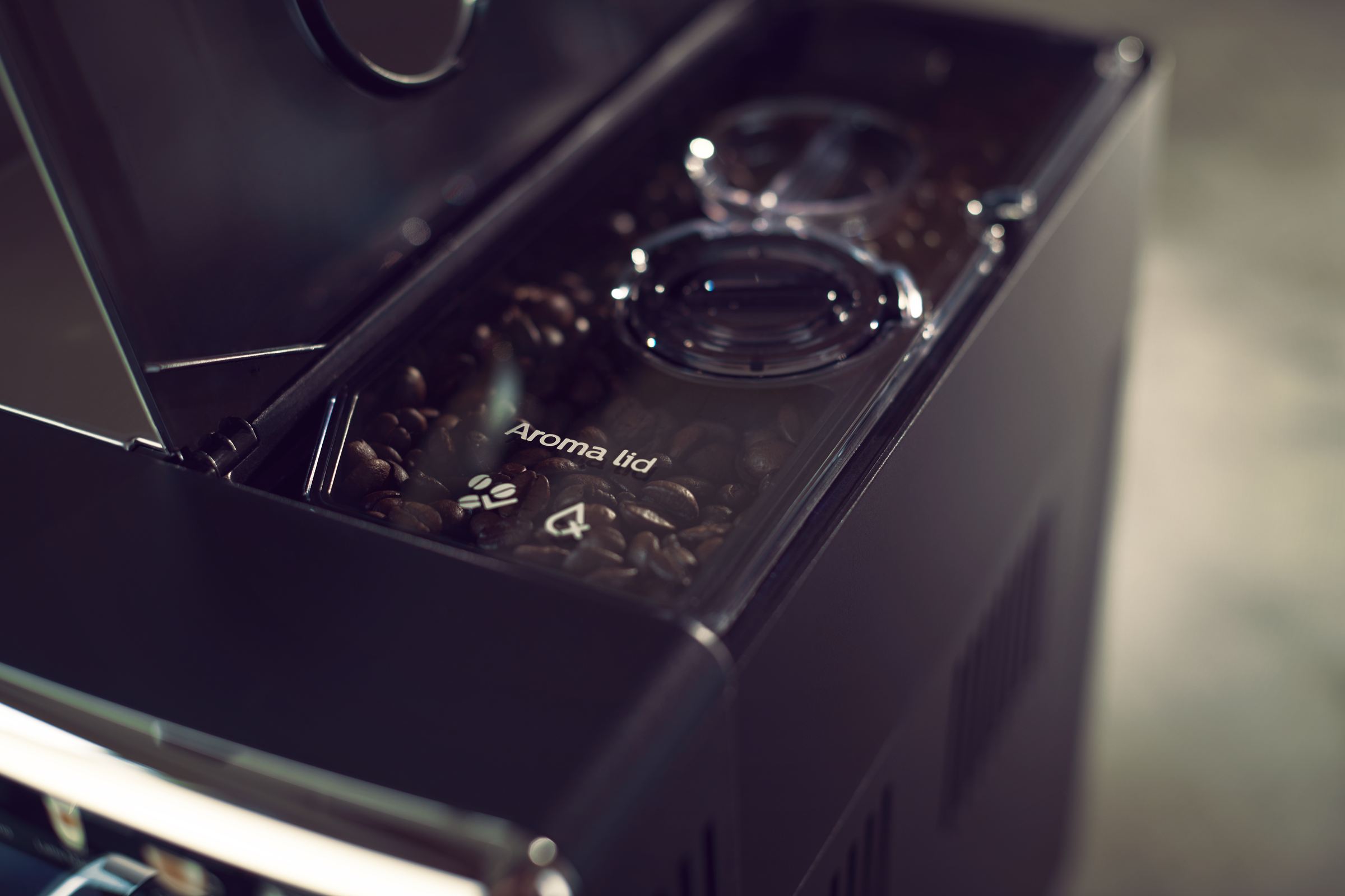 Ekspres ciśnieniowy SAECO PicoBaristo Piano Black SM5460/10