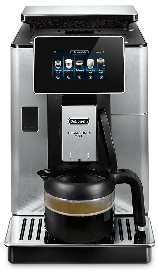 Srebrno-czarny ekspres do kawy z czarną karafką wypełnioną kawą na dole.