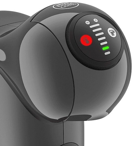 Szczegół ekspresu do kawy: Czarna maszyna z panelem sterowania z podświetleniem.