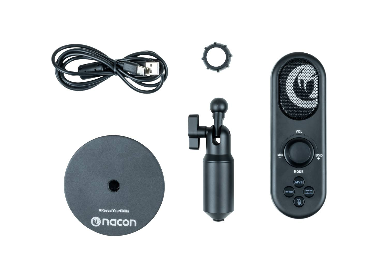 Micrófono y accesorios, con la marca 'nacon' visible.