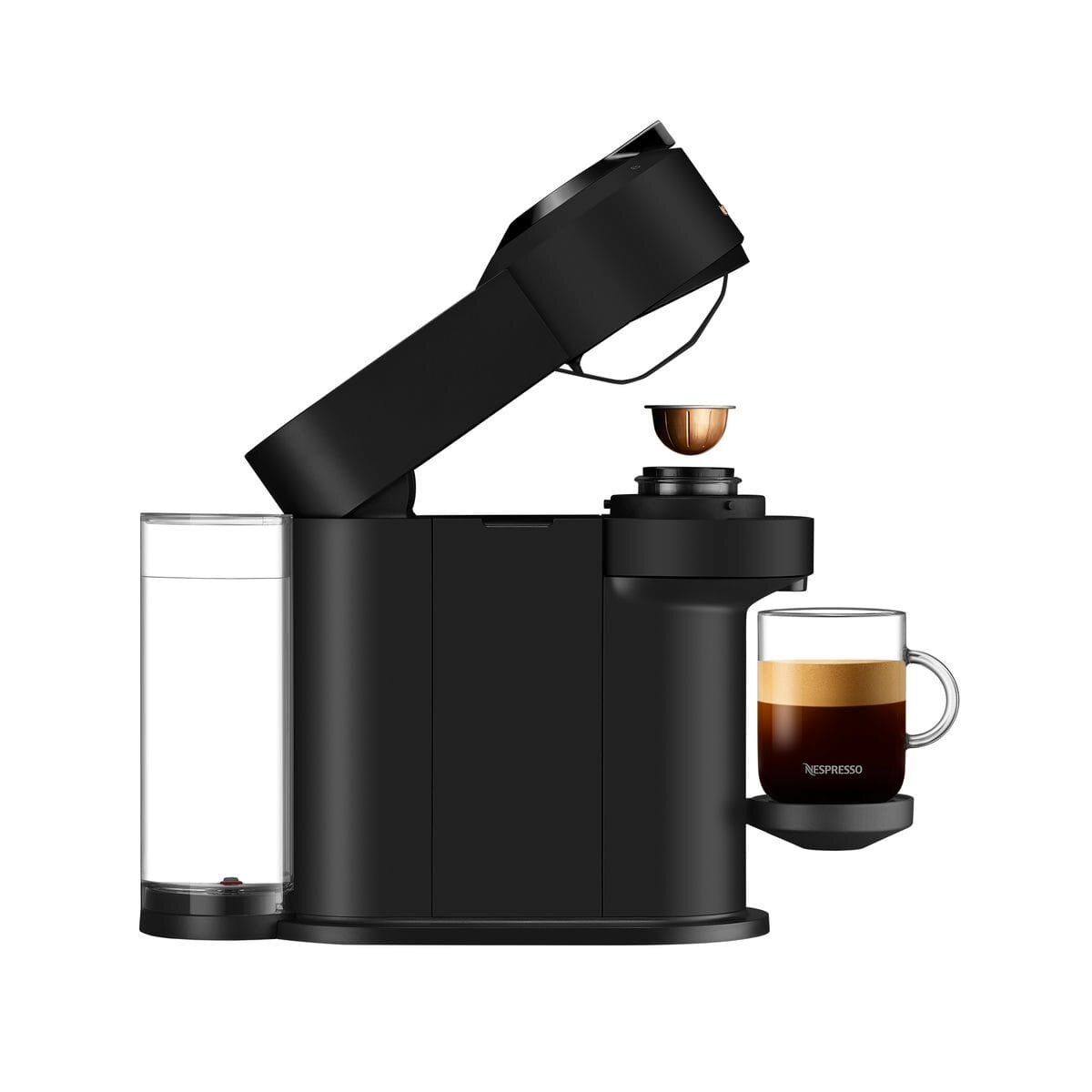 Czarny ekspres Nespresso z filiżanką kawy i zbiornikiem na wodę.