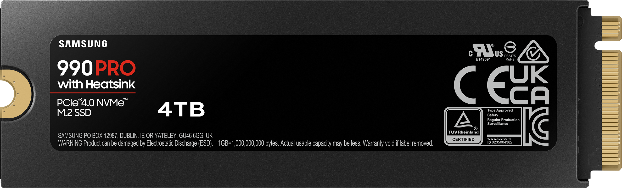 Un SSD Samsung 990 Pro noir avec dissipateur thermique. Il a une capacité de 4 To.