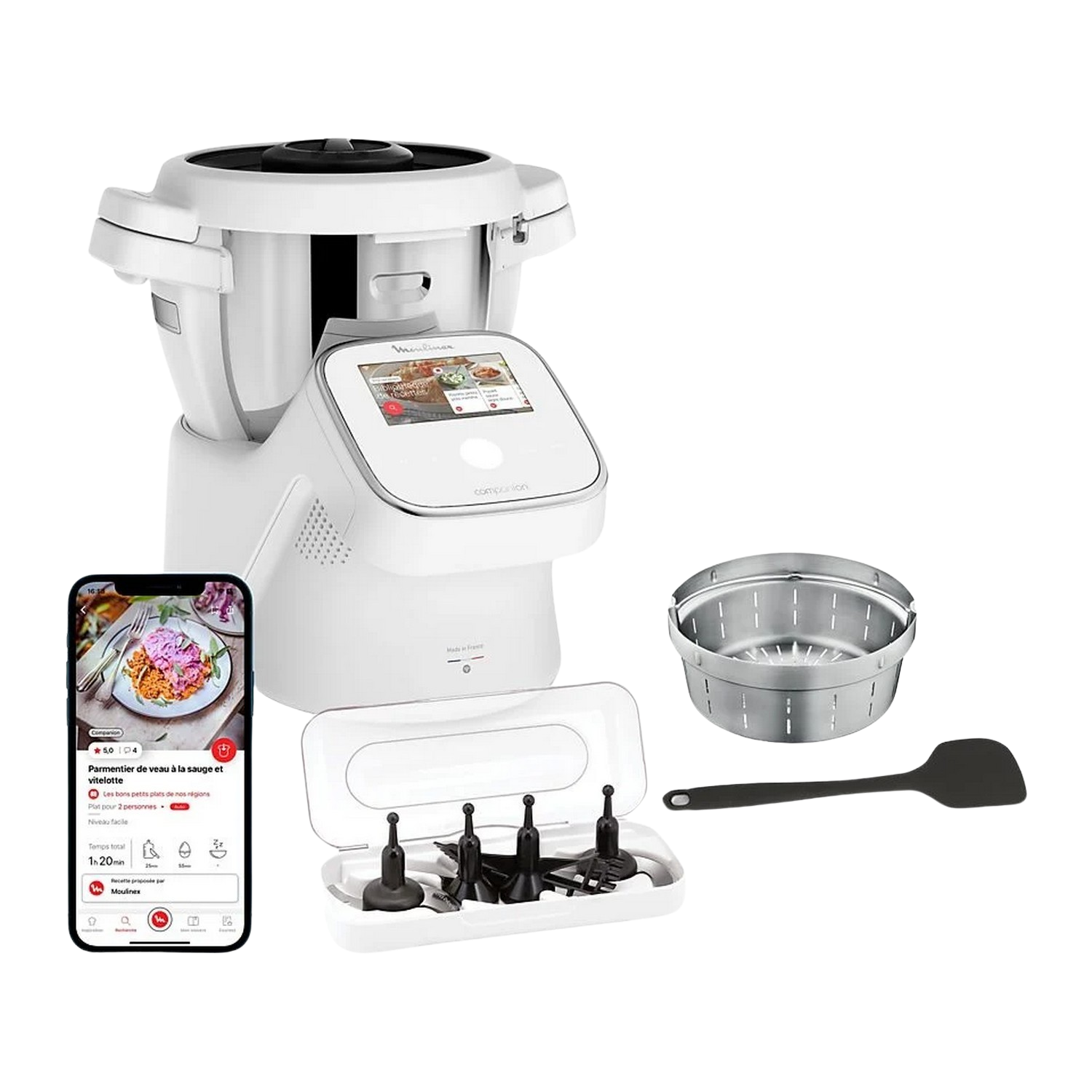 Un robot culinaire blanc avec accessoires, dont un téléphone montrant une recette et un bol.