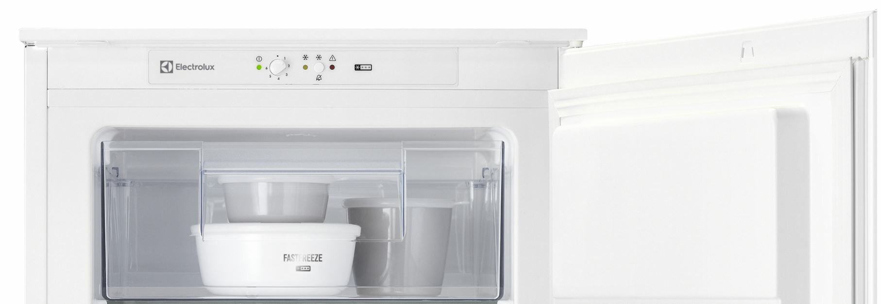 Otwarta biała zamrażarka z pojemnikami w środku. Elementy sterujące na górze, z etykietą 'FAST FREEZE'.
