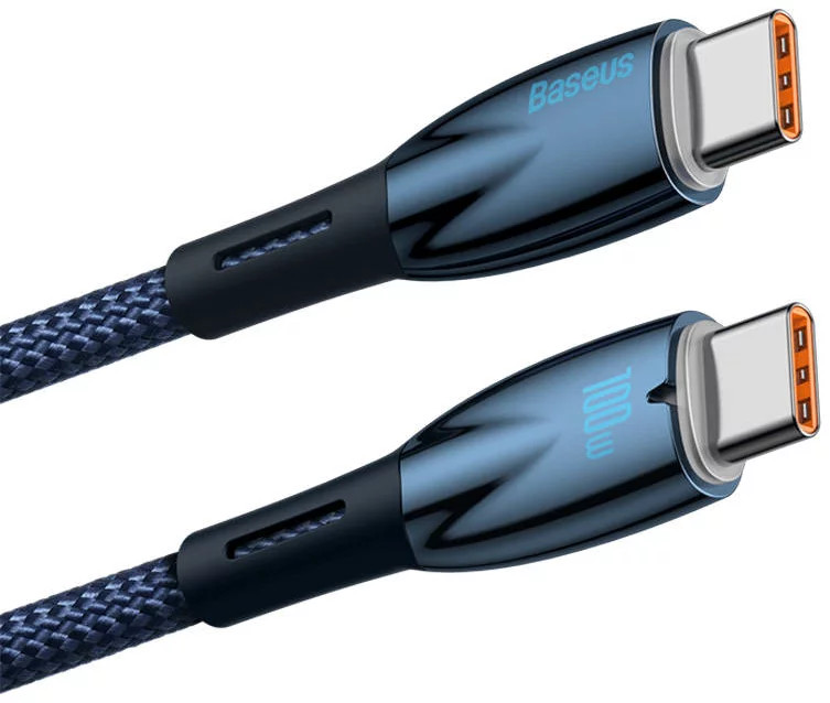 İki USB-C kablosu, siyah ve mavi örgülü, Baseus ve 100W işaretleriyle.
