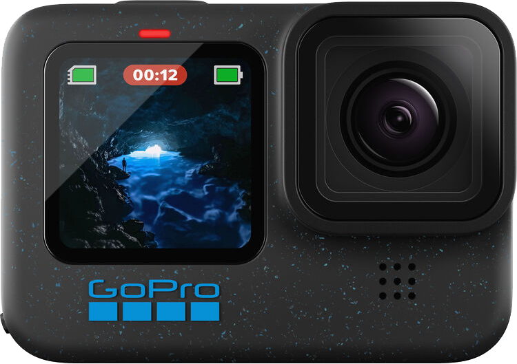 GoPro-Kamera, schwarz mit einem Bildschirm, der eine Höhlenszene zeigt. Die Kameralinse ist sichtbar.