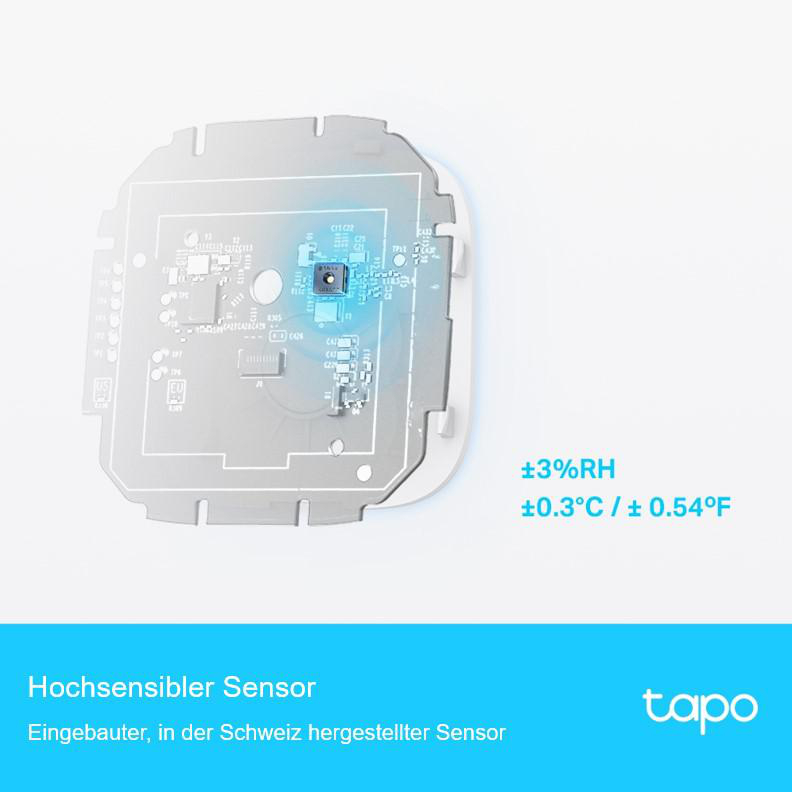 Nahaufnahme eines Smart-Home-Geräts mit Text, der Temperatur- und Feuchtigkeitswerte anzeigt.