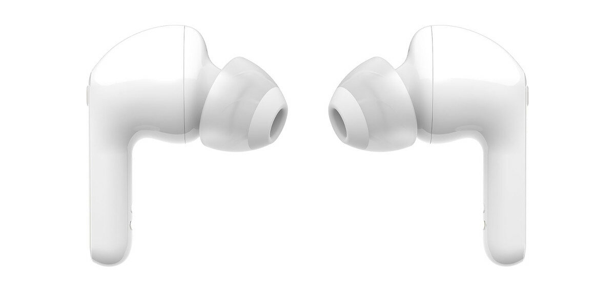 Dwa białe bezprzewodowe słuchawki douszne, skierowane ku sobie, na białym tle.