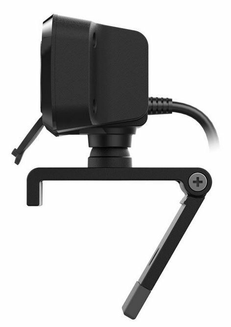 Czarna kamera internetowa, widok z boku. Regulowany stojak. Czarny kabel. Białe tło.