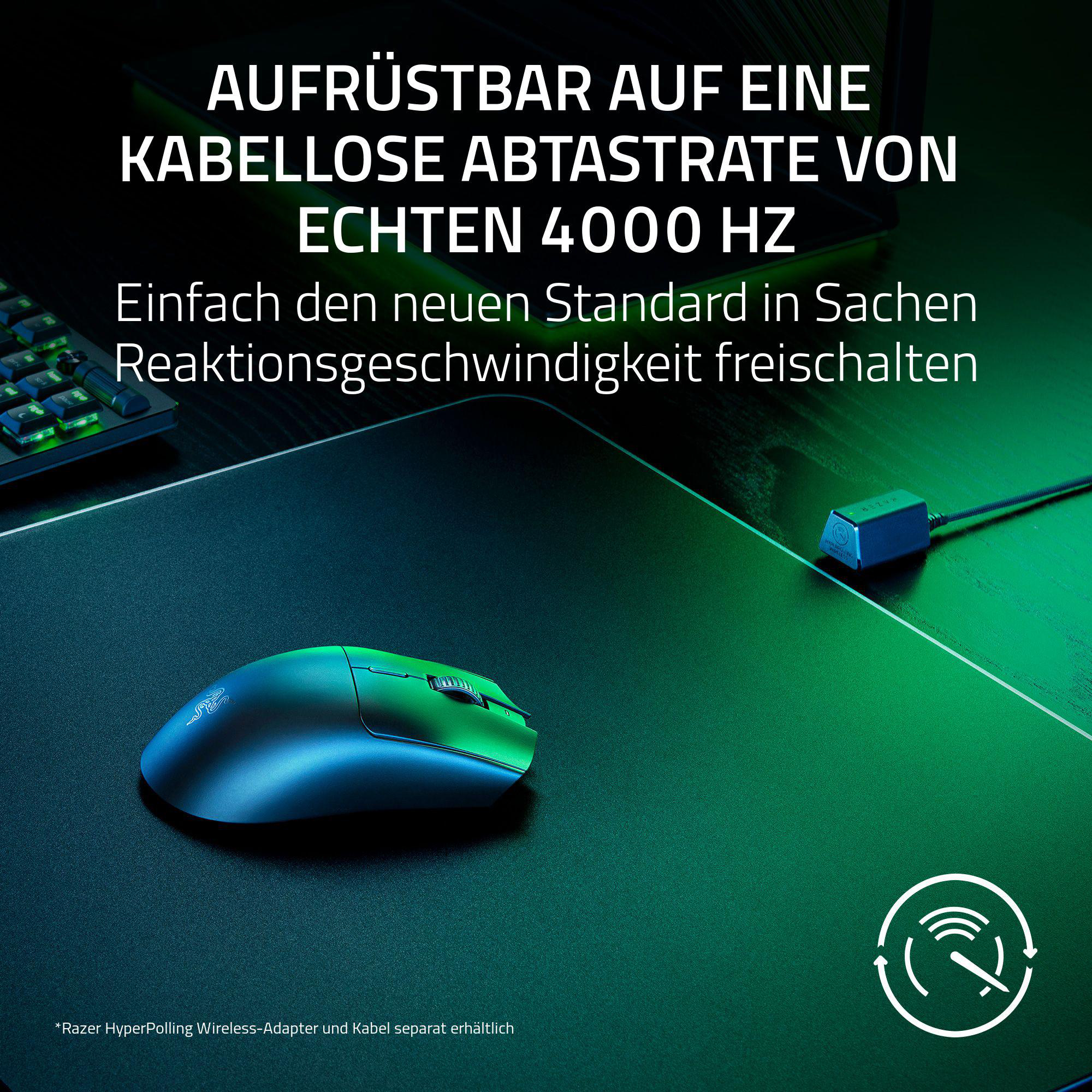 Gaming-Maus auf einem grünen Mauspad. Text: Razer HyperPolling Wireless Adapter verfügbar.