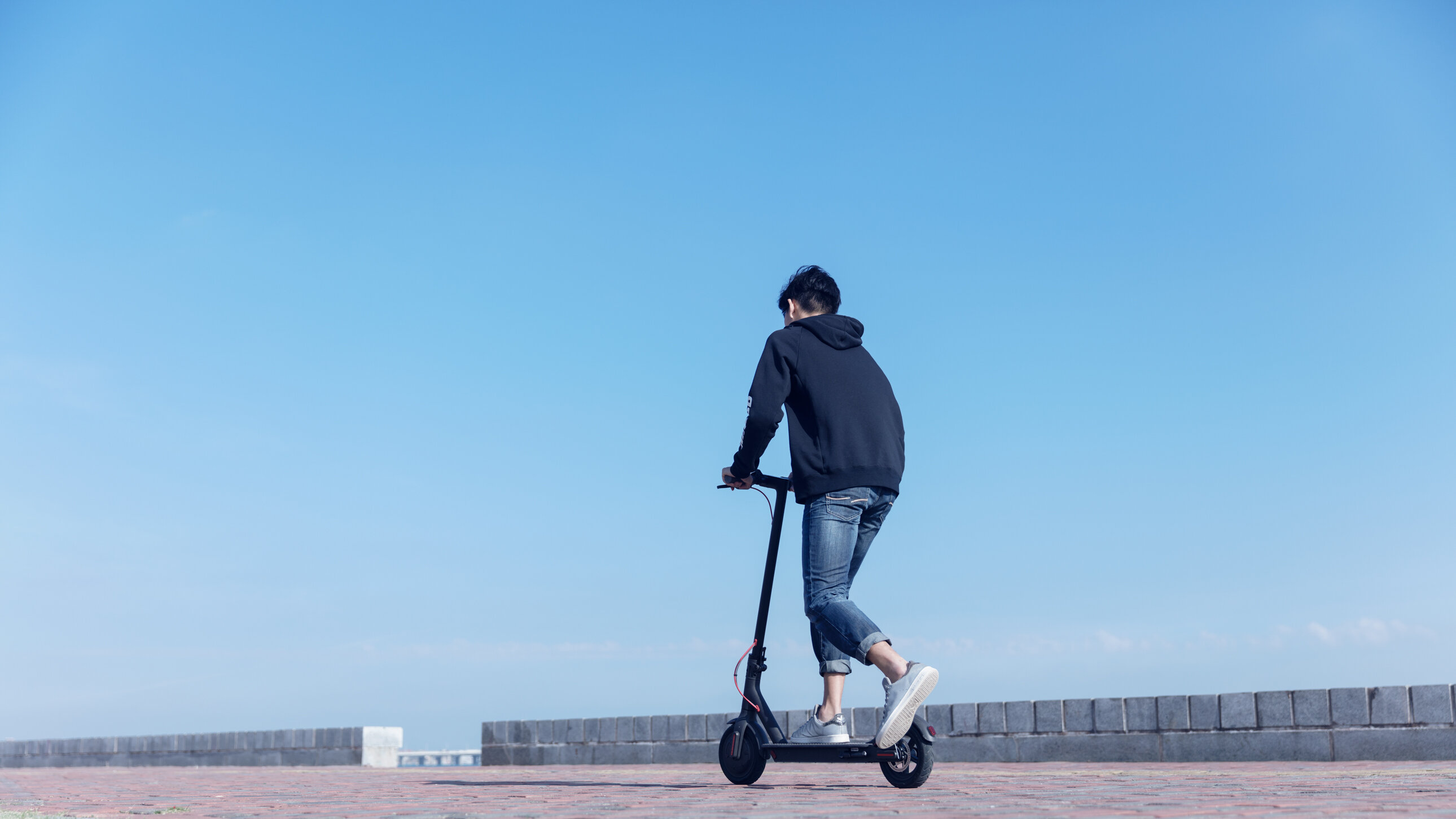 Elektryczna hulajnoga XIAOMI MiJia Electric Scooter Czarny