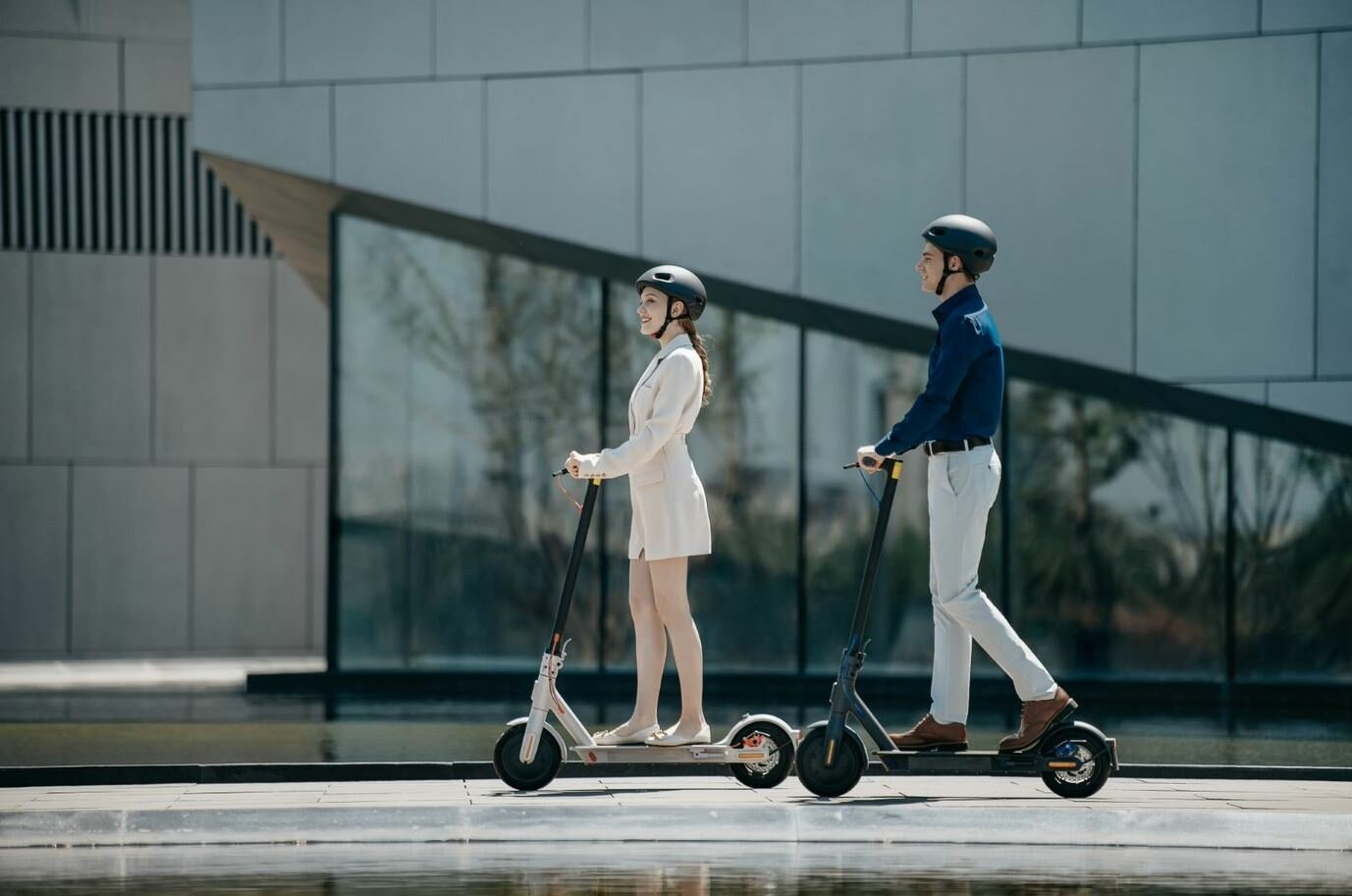 Elektryczna hulajnoga XIAOMI Mi Electric Scooter 3 Szary