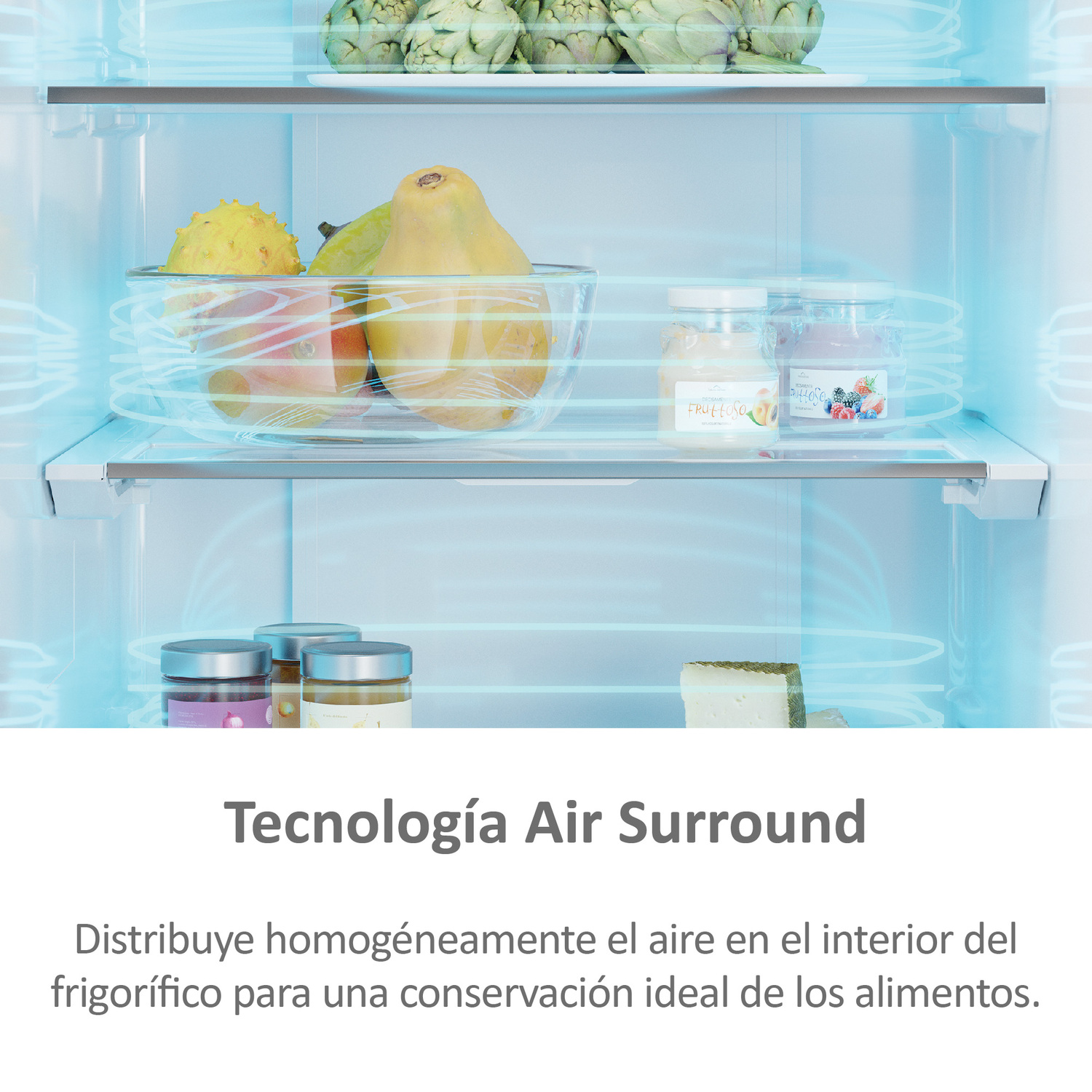 Dentro de un refrigerador. Hay fruta, frascos y estantes con iluminación ambiental azul. El texto dice Air Surround.