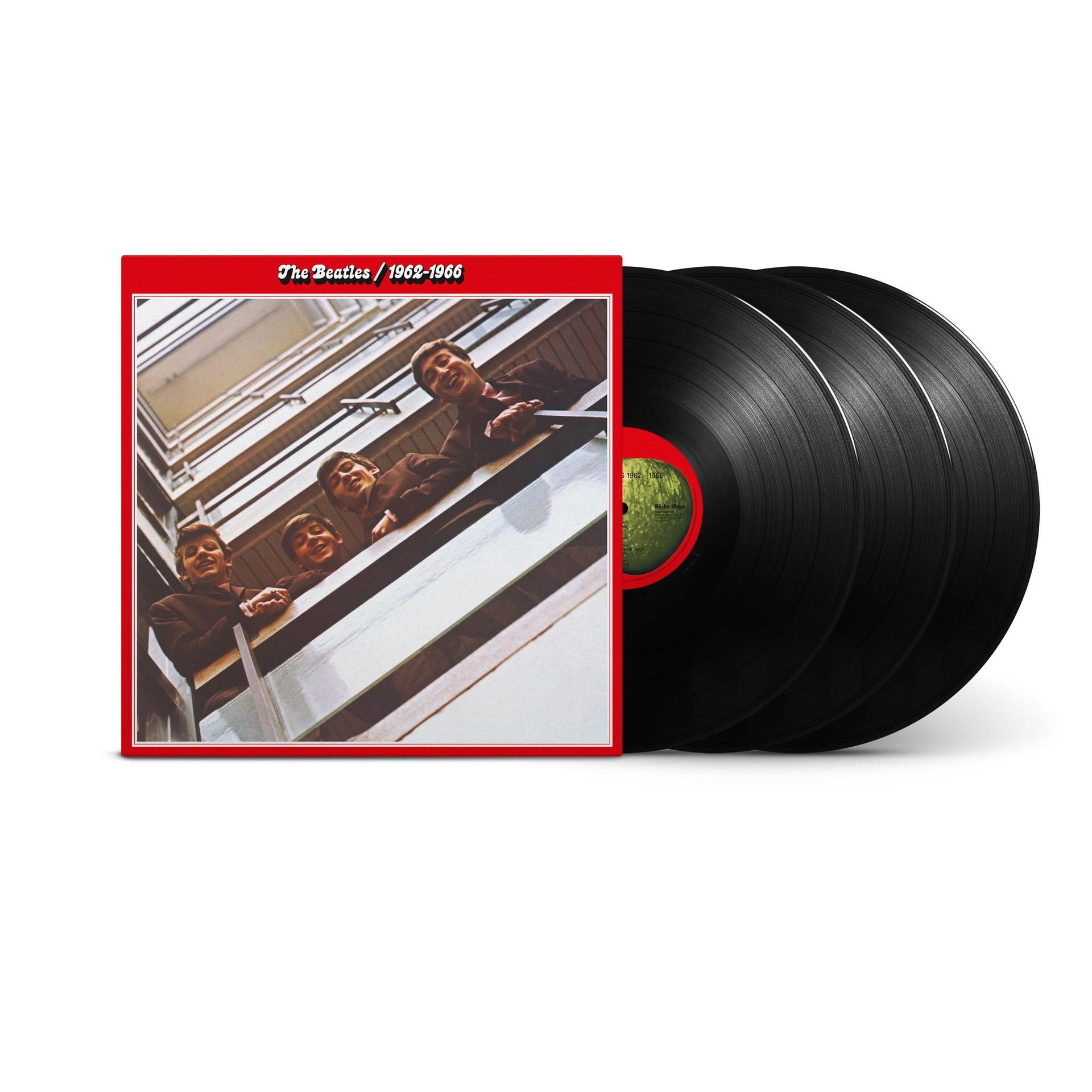 Albumcover: The Beatles auf einem Balkon, roter Rahmen, schwarze Vinylplatten.