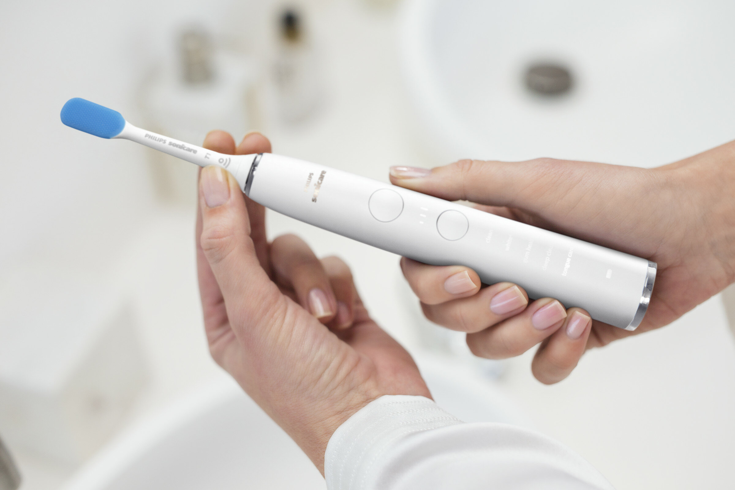 Szczoteczka soniczna PHILIPS SONICARE DiamondClean Smart HX9924/07 z aplikacją na telefon