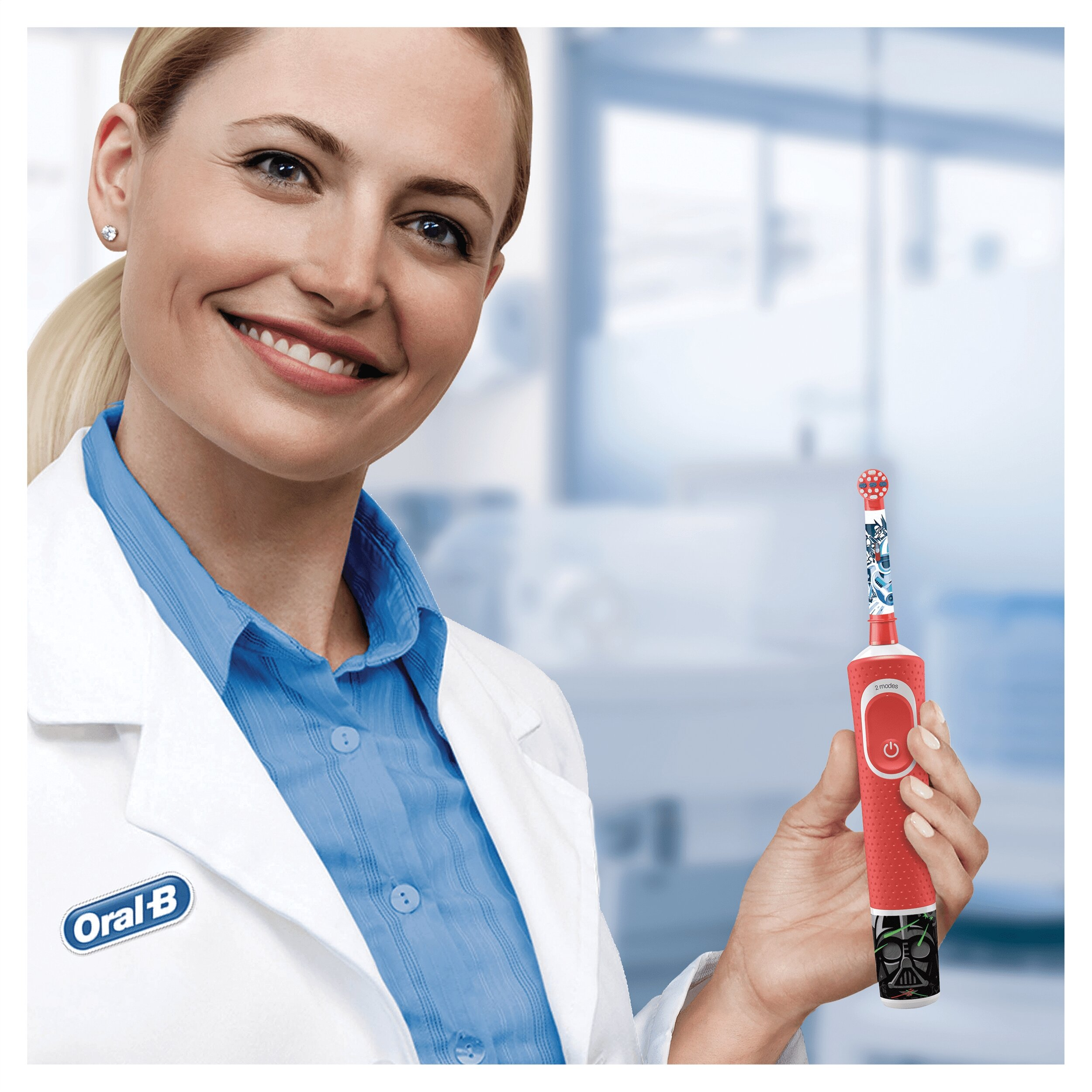 Szczoteczka elektryczna dla dzieci ORAL-B D100 Junior „Gwiezdne Wojny” + etui podróżne