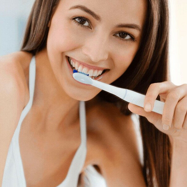 Szczoteczka soniczna ORAL-B Pulsonic Slim Clean 2000 Black