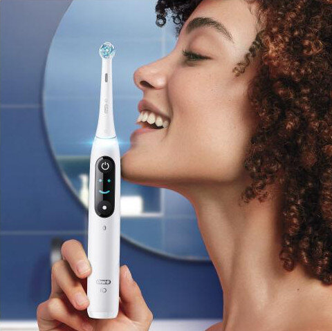 Szczoteczka magnetyczna ORAL-B Series 10 iO10 White Stardust