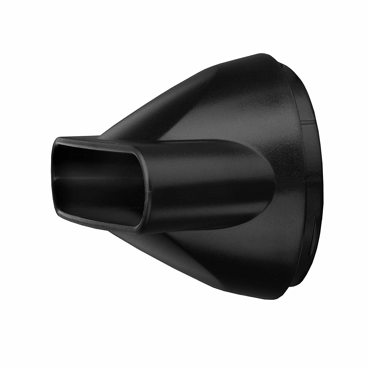 Czarna dysza suszarki do włosów, odizolowana na białym tle, z prostokątnym wylotem.