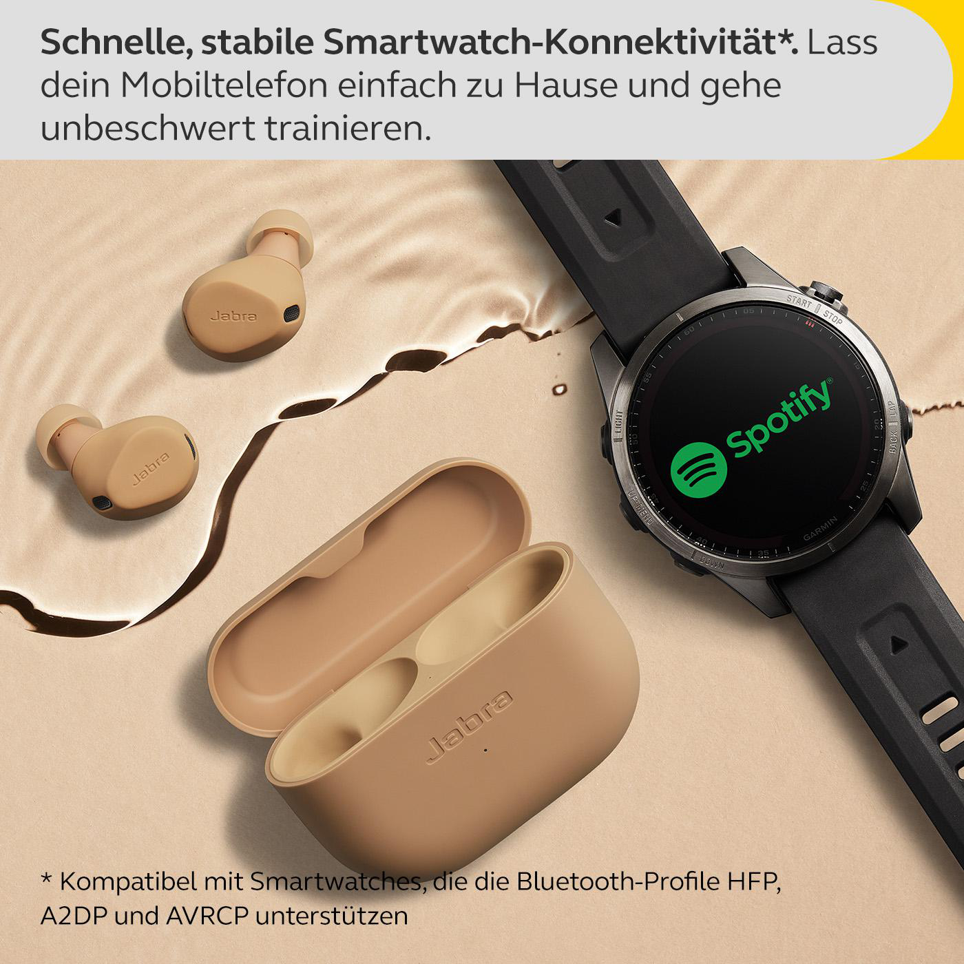 Smartwatch mit Spotify auf dem Bildschirm, Ohrhörer und Ladeetui.