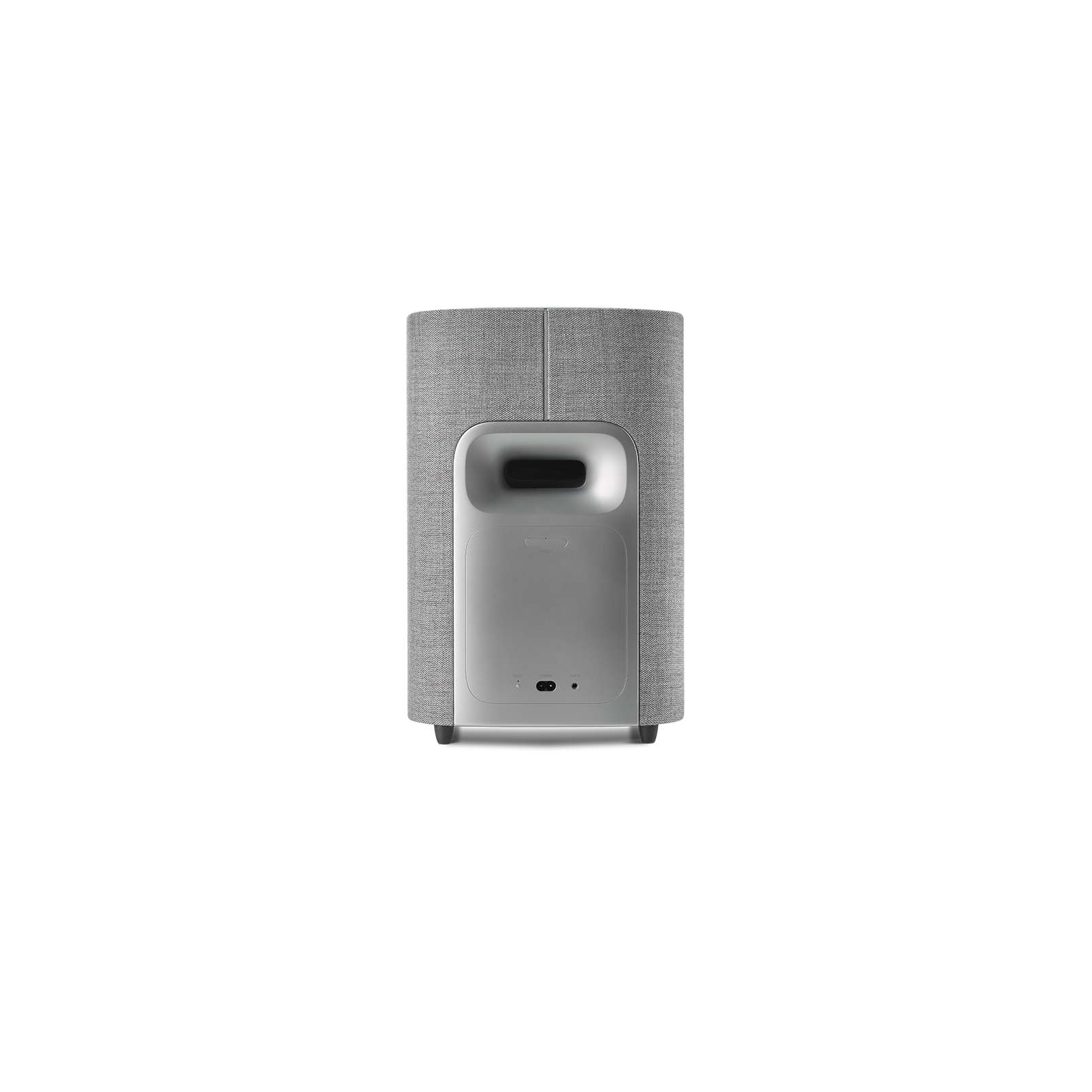 Gri kumaş kapaklı ve gümüş bağlantı noktalı gri bir subwoofer'ın arka görünümü.