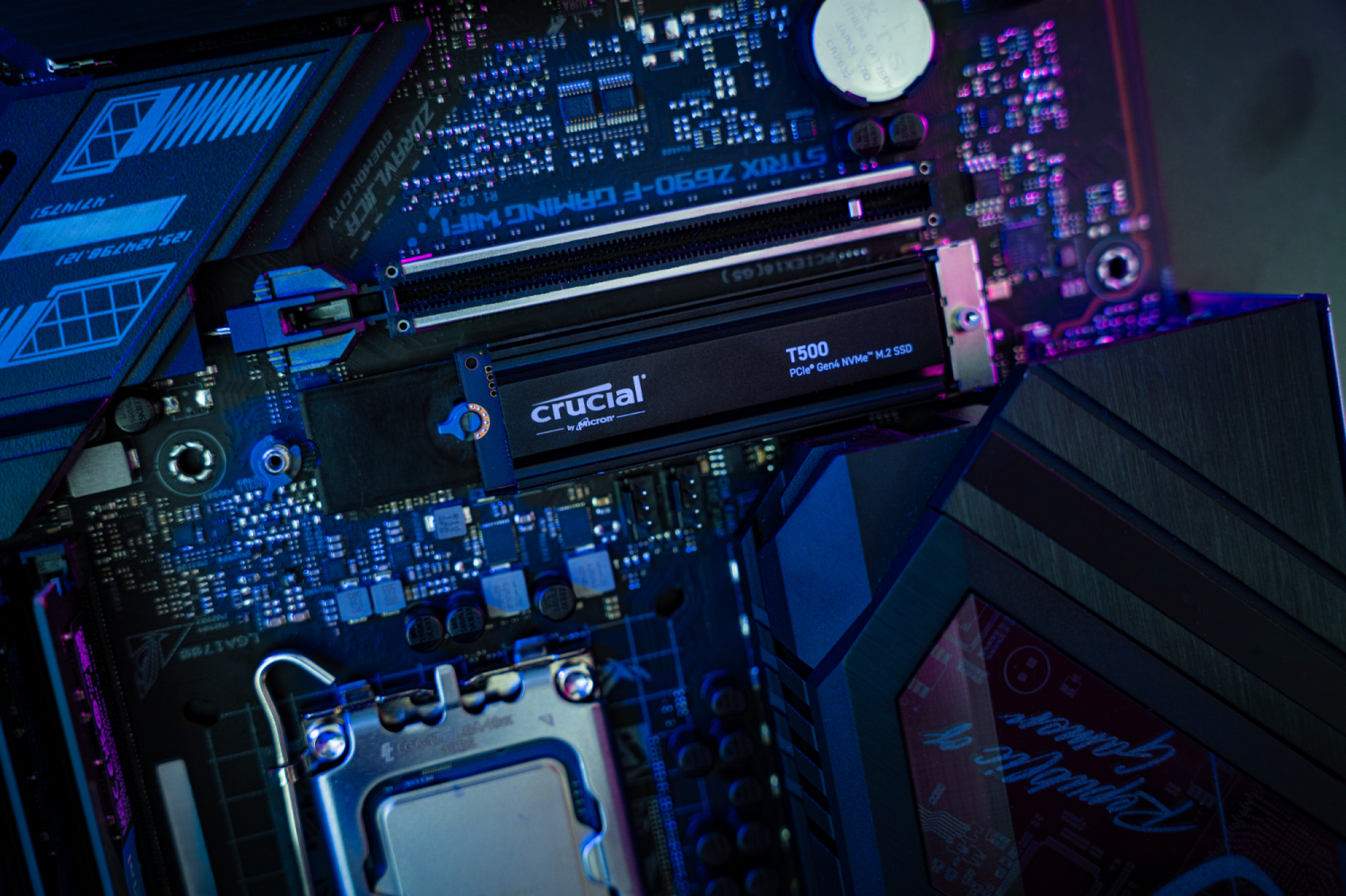 CRUCIAL T500 mit Heatsink, Playstation 5 Kompatibel Festplatte, 2 TB SSD M.2 via PCIe, intern