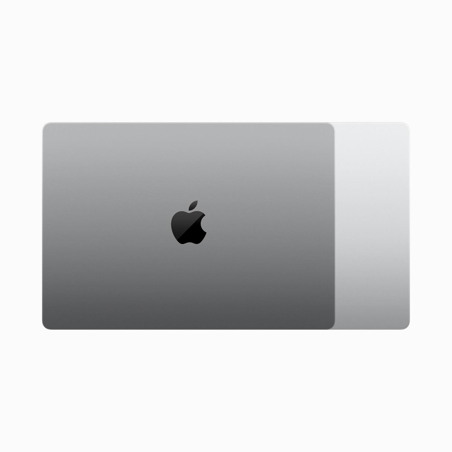 Ordenador portátil plateado cerrado con el logotipo de Apple negro en la parte superior.