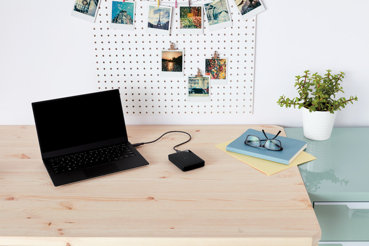 Zewnętrzny dysk HDD WD Elements SE 2TB WDBJRT0020BBK-WESN