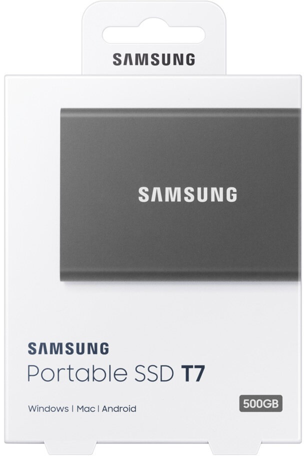 Białe pudełko z ciemnoszarym dyskiem SSD, marką Samsung. Tekst: Portable SSD T7, 500GB.
