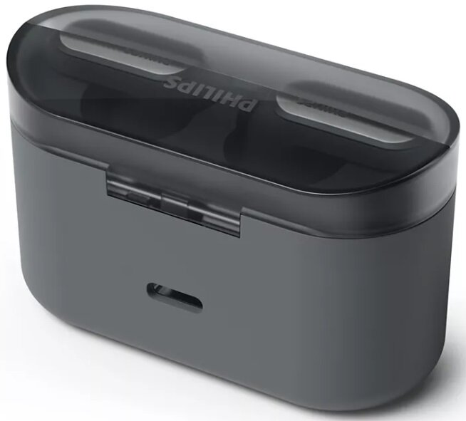 Czarne etui do ładowania słuchawek z przezroczystą pokrywą, na białym tle.