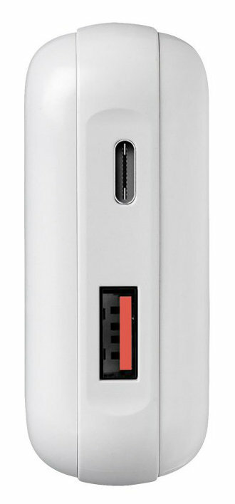 Białe urządzenie z dwoma portami: USB-C i USB. Urządzenie na białym tle.