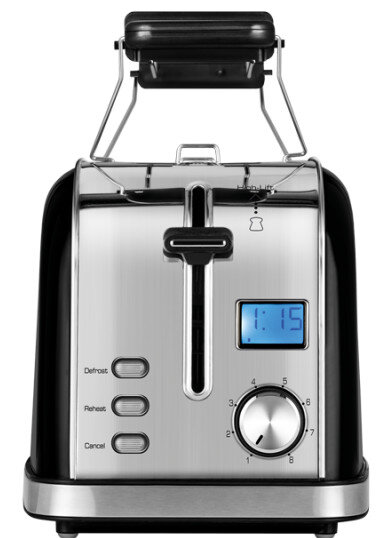 Czarny i srebrny toster z cyfrowym wyświetlaczem pokazującym godzinę. Posiada przyciski i dźwignię.