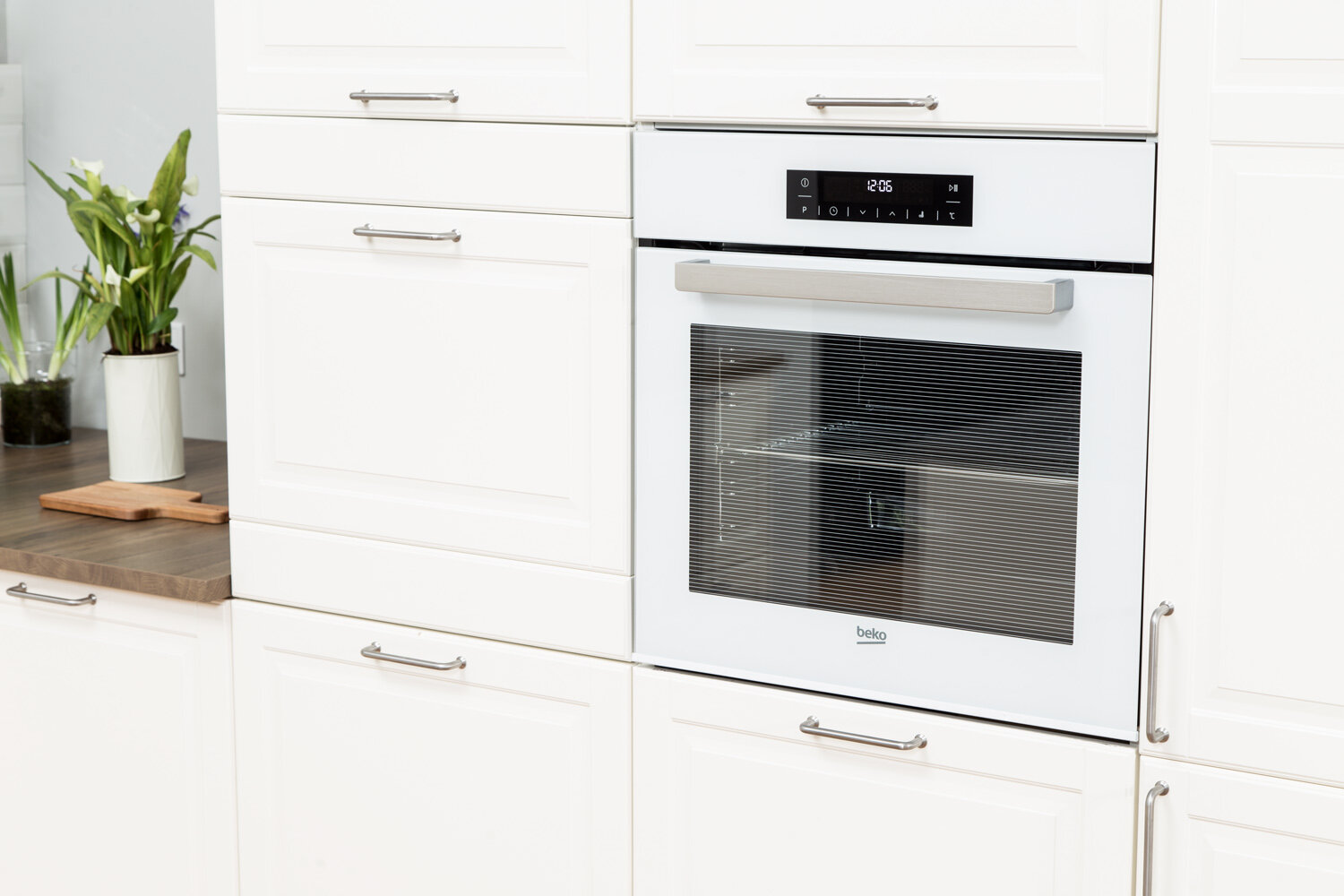 Piekarnik BEKO BIM24301WCS