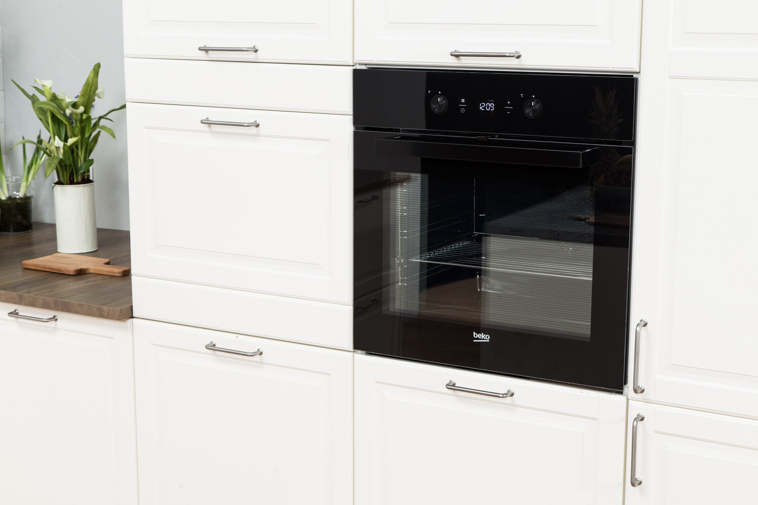 Piekarnik BEKO BIR24303BCS