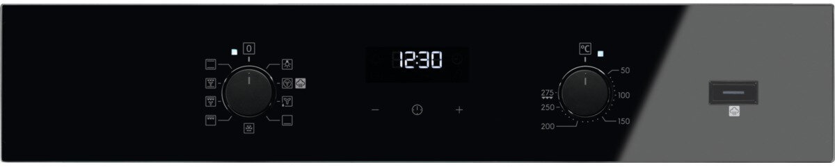 Panel sterowania piekarnikiem z pokrętłami, wyświetlaczem cyfrowym i przyciskami.