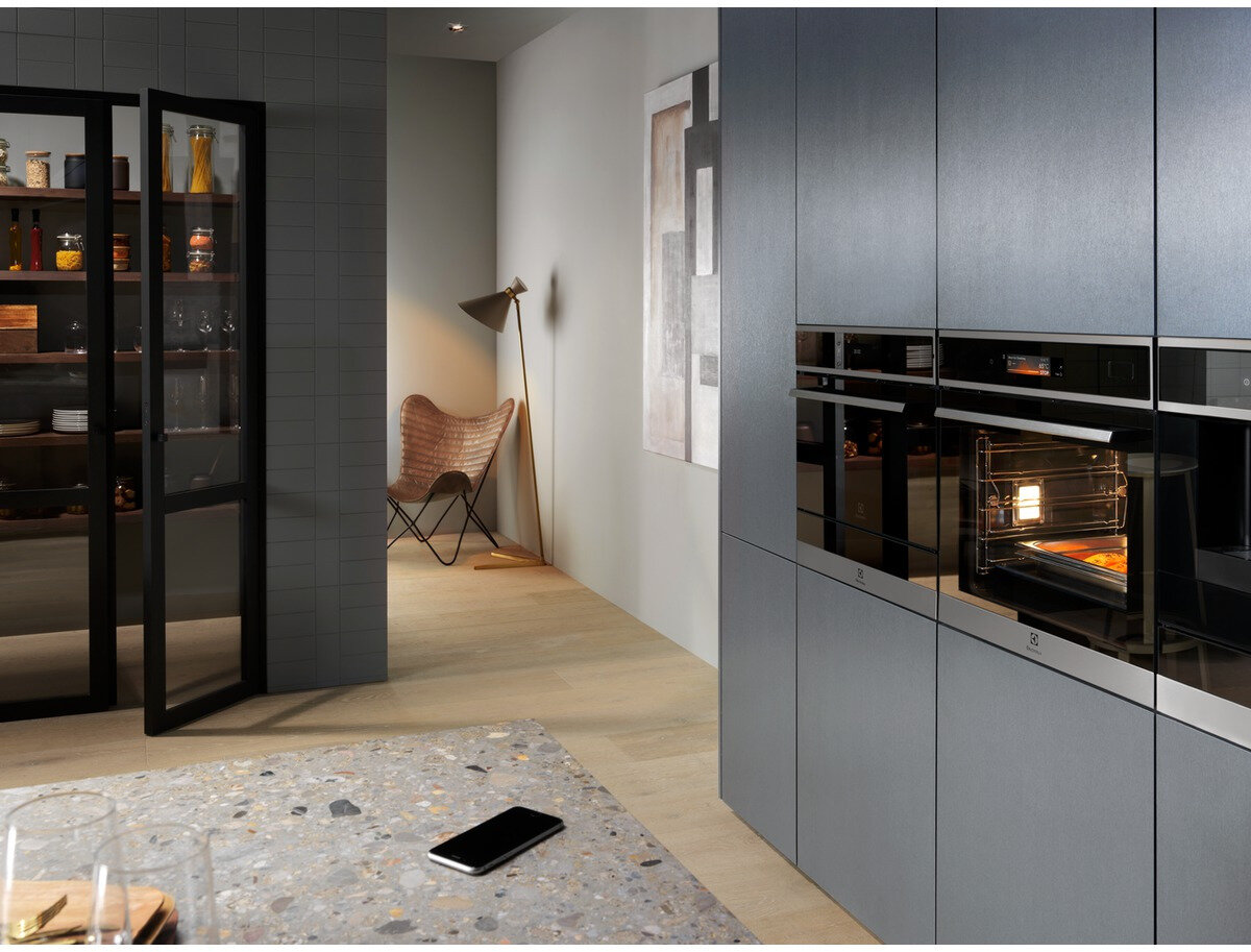 Piekarnik ELECTROLUX EOC9P31WX SteamCrisp