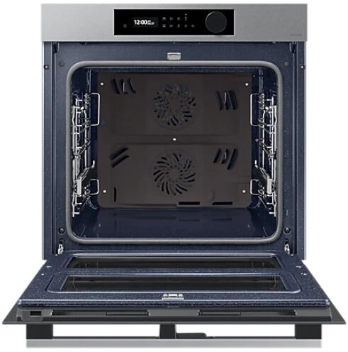 Otwarty piekarnik z dwoma wentylatorami, wyświetlaczem.