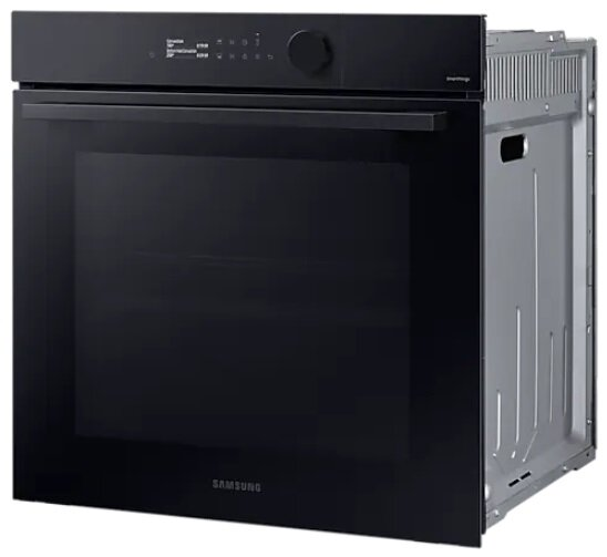 Czarny piekarnik z cyfrowym wyświetlaczem i bokiem ze stali nierdzewnej.