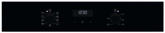 Czarny panel sterowania piekarnika z pokrętłami i wyświetlaczem cyfrowym pokazującym 12:30.