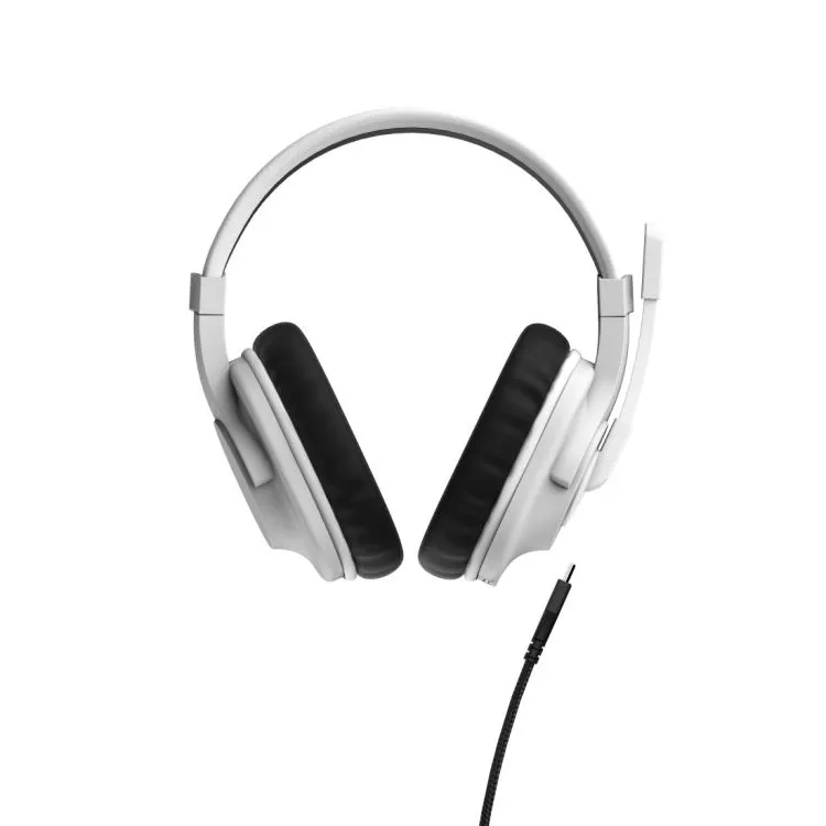 Weißes Headset mit schwarzen Ohrpolstern und einem Mikrofon, das sich vom linken Ohrhörer erstreckt. Ein schwarzes Kabel ist angebracht.
