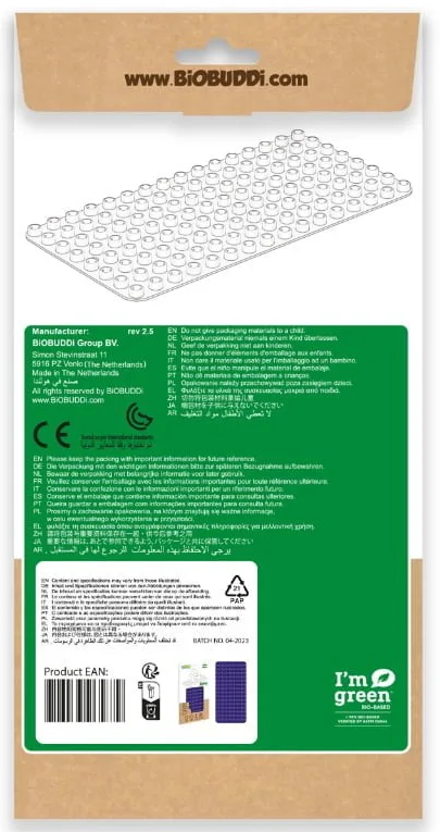 Egy BioBuddi játékcsomag hátulja, fehér játékdarabokkal átlátszó műanyagon keresztül.