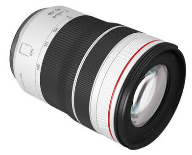 Biały i czarny obiektyw aparatu z czerwonymi akcentami. Widoczne logo Canon, izolowane na białym.